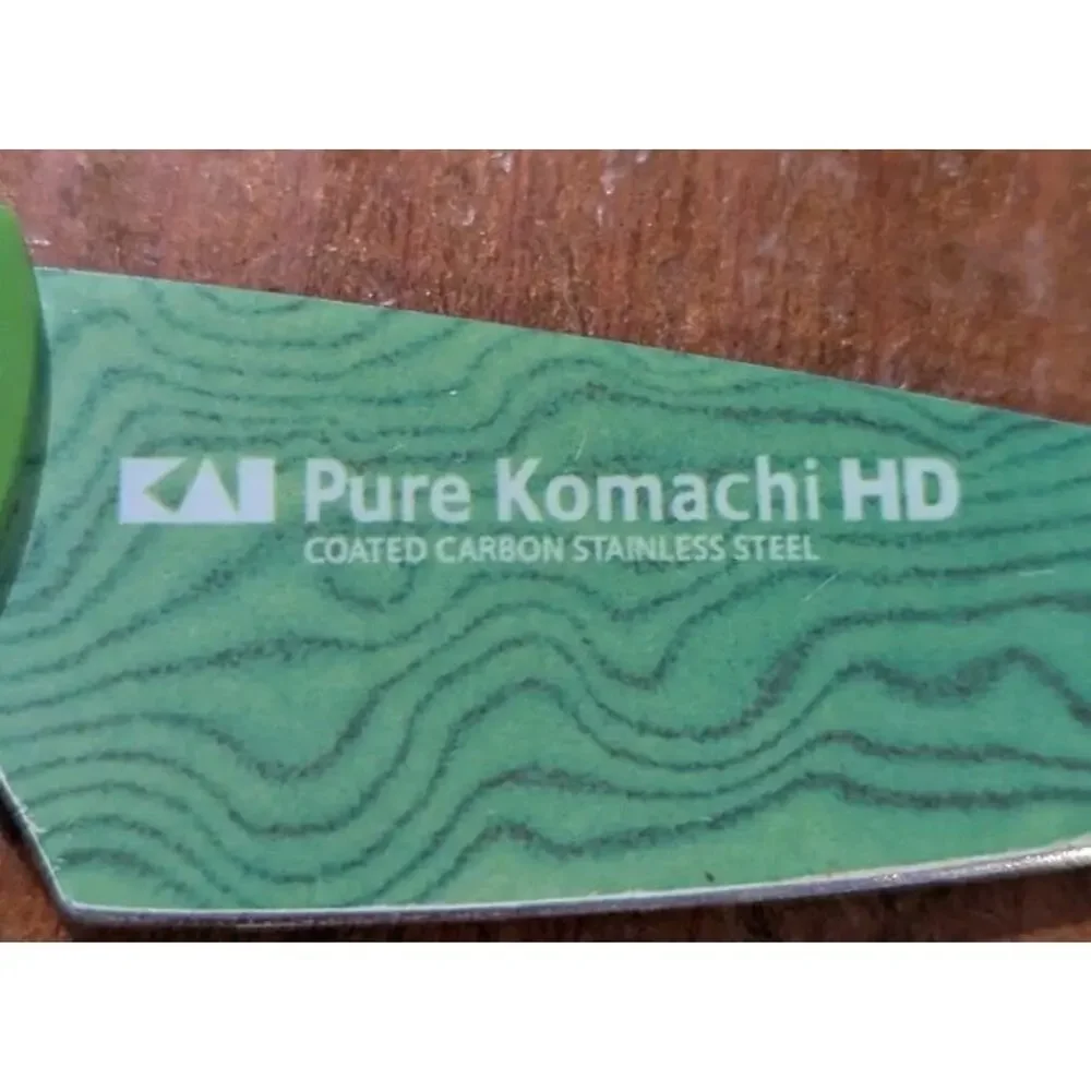 2 KAI Pure Komachi HD Knife Knives Red Green Coated Carbon Stainless Steel